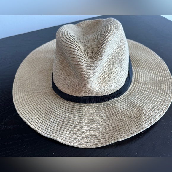 J. Crew Accessories - J.Crew Stylish Tan Fedora Hat with Black Band